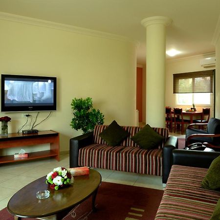 Byblos Comfort Hotel Zimmer foto