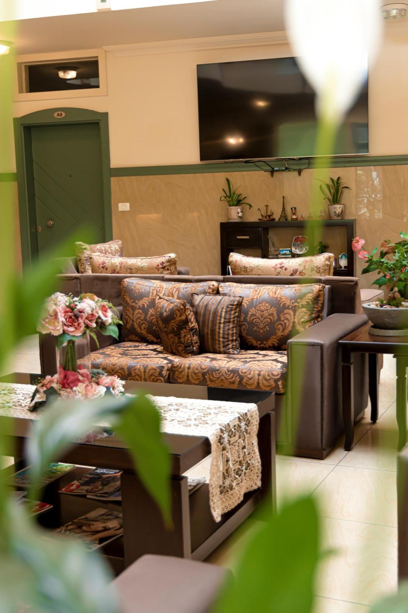 Byblos Comfort Hotel Exterior foto