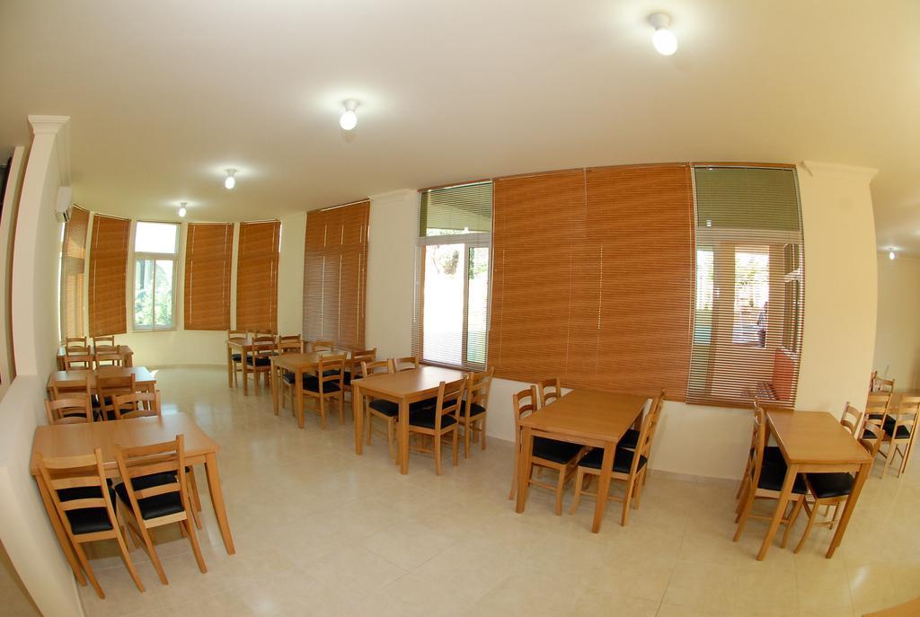 Byblos Comfort Hotel Exterior foto