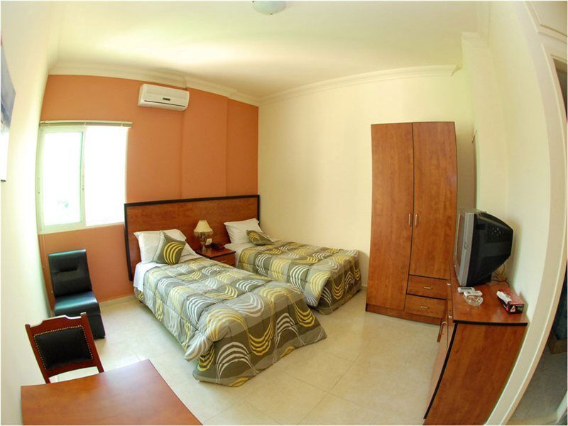 Byblos Comfort Hotel Exterior foto