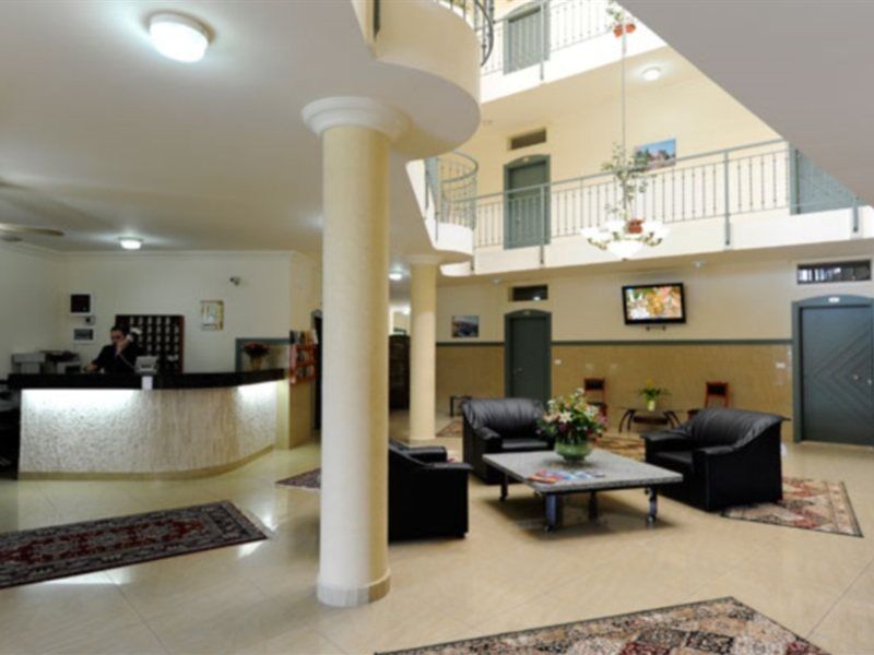 Byblos Comfort Hotel Exterior foto